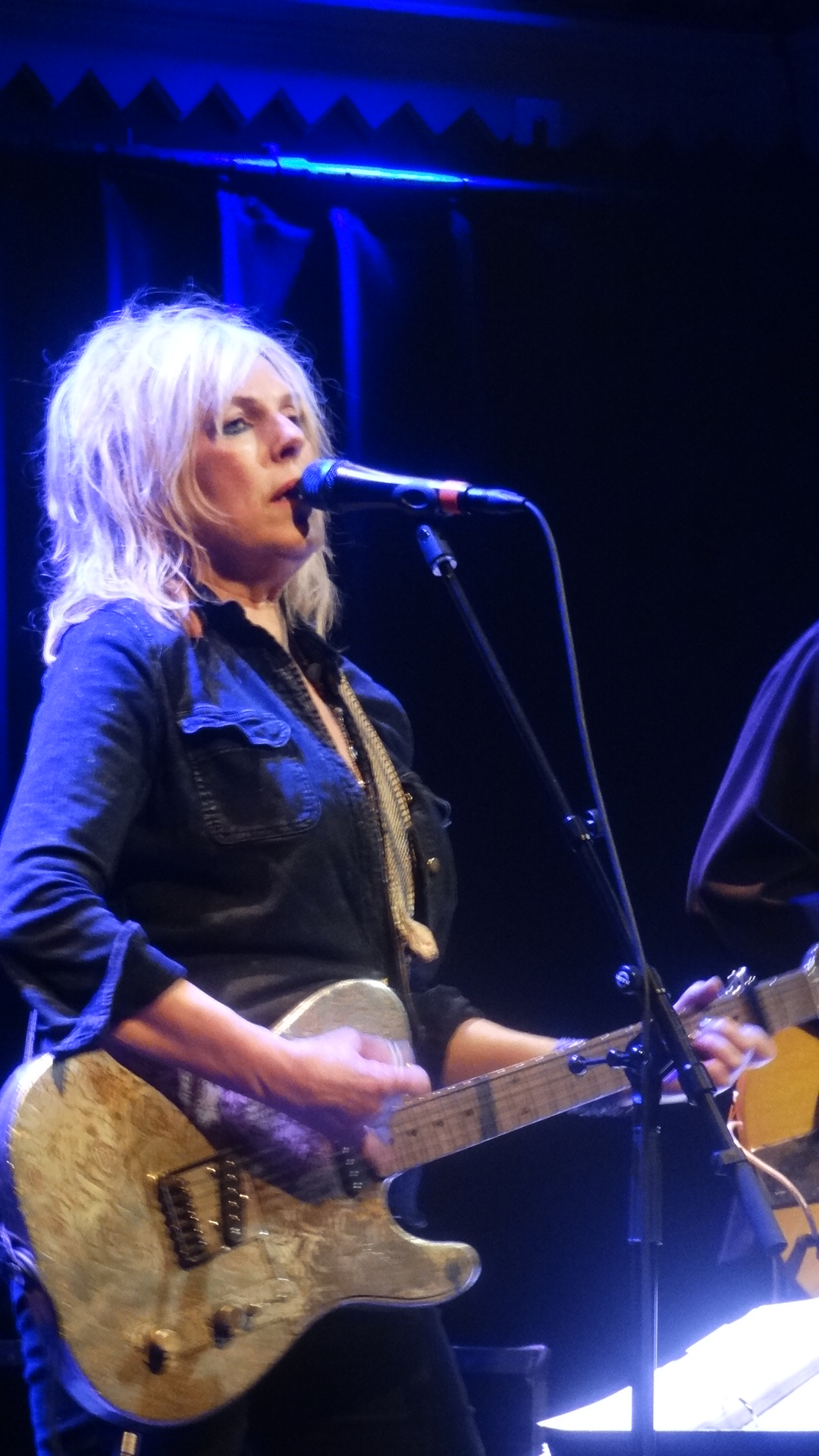 LucindaWilliams2013-06-02ParadisoAmsterdamHolland (3).JPG